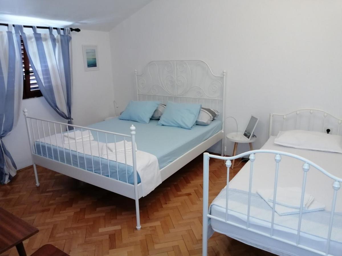 Apartments Stjepic Sukosan Luaran gambar